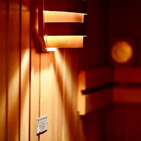 Helle Kellerwohnung Im Gruenen Mit Sauna 쾰른 외부 사진