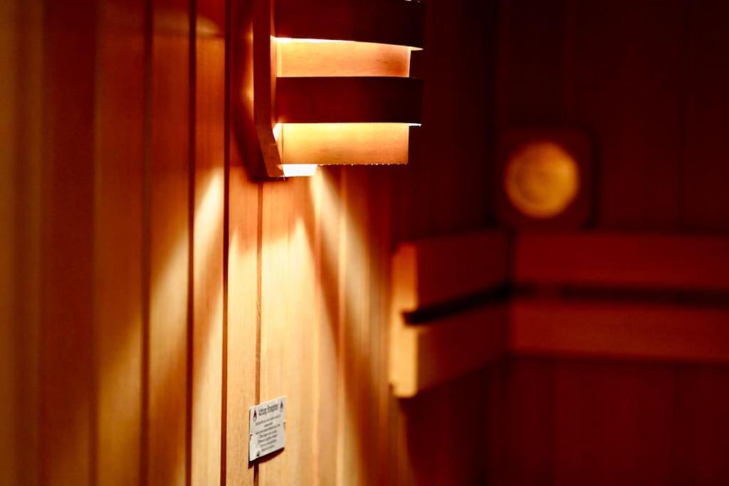 Helle Kellerwohnung Im Gruenen Mit Sauna 쾰른 외부 사진
