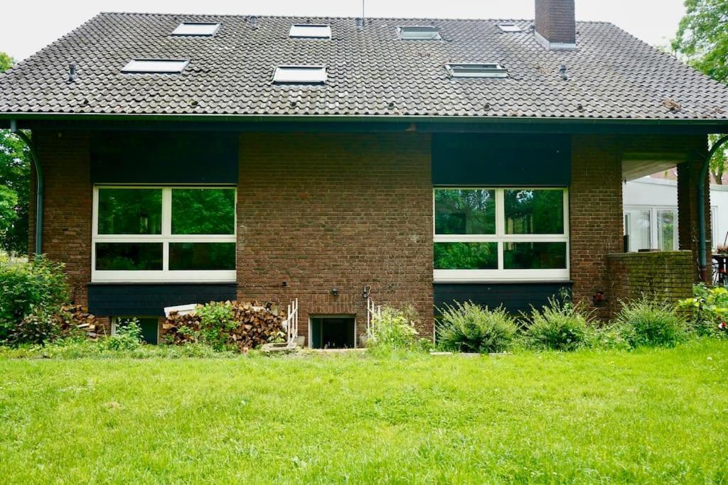 Helle Kellerwohnung Im Gruenen Mit Sauna 쾰른 외부 사진